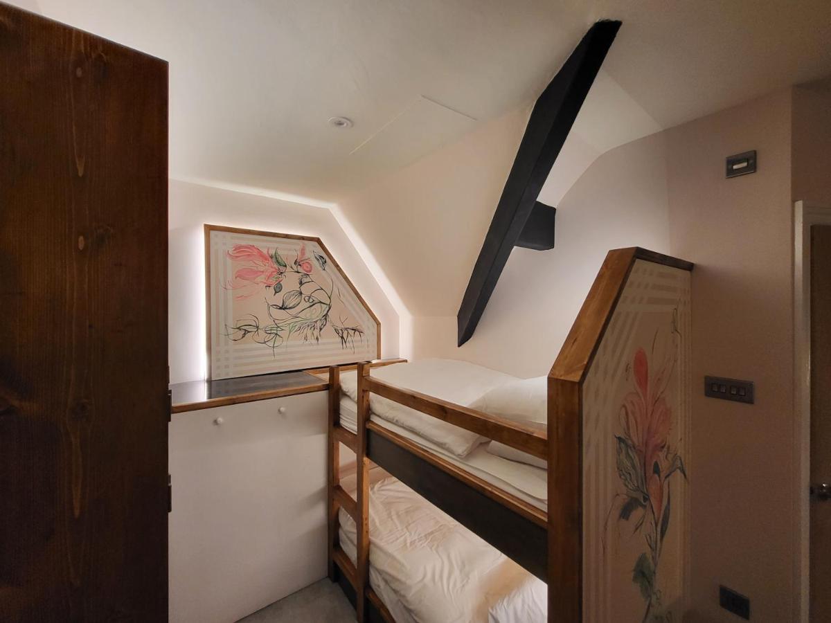Georges Place 3*