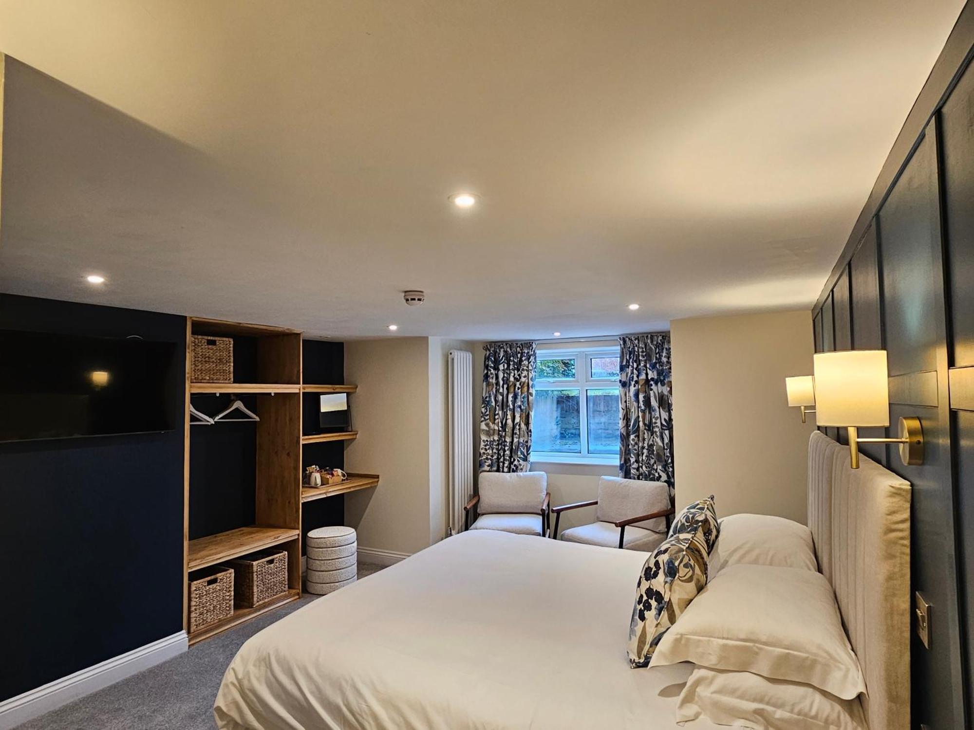 Guest house Georges Place 3*