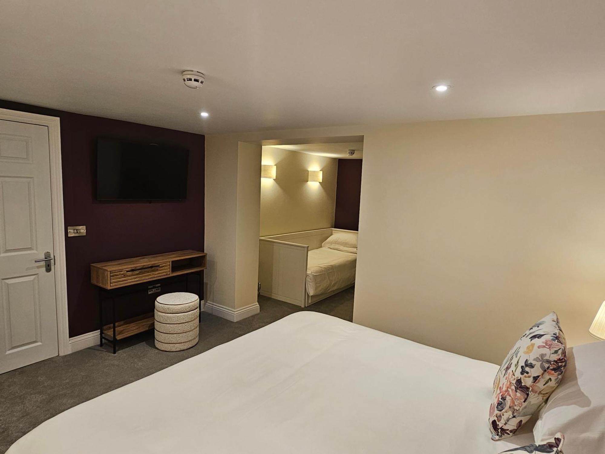 Georges Place Guest house York